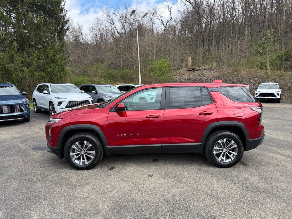 Used 2026 Chevrolet Equinox LT w/ Convenience Package II image 5
