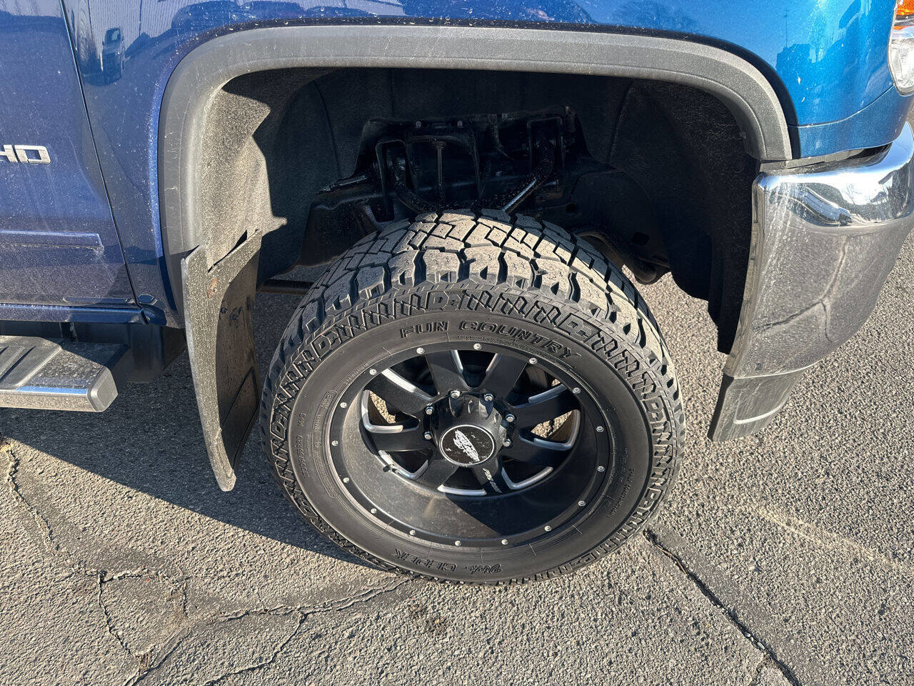 Used 2017 GMC Sierra 2500 SLE image 10