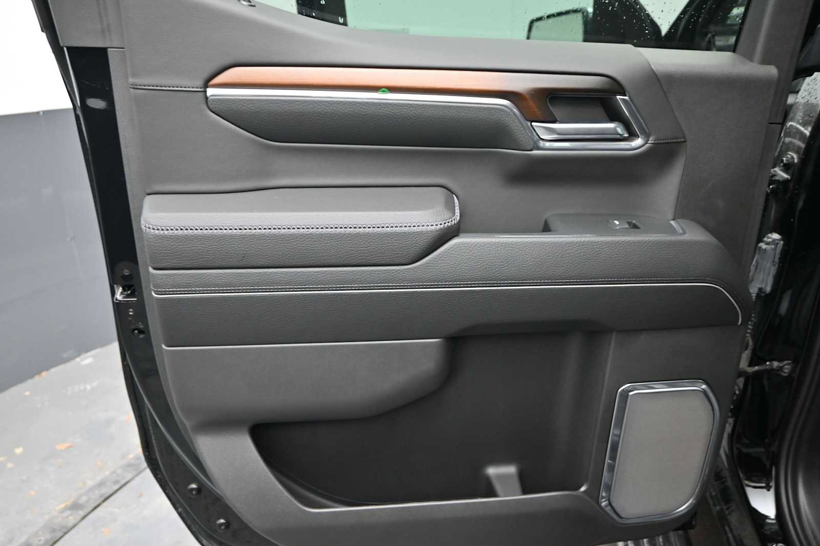 New 2024 GMC Sierra 1500 Denali w/ Technology Package AWD/4WD image 19