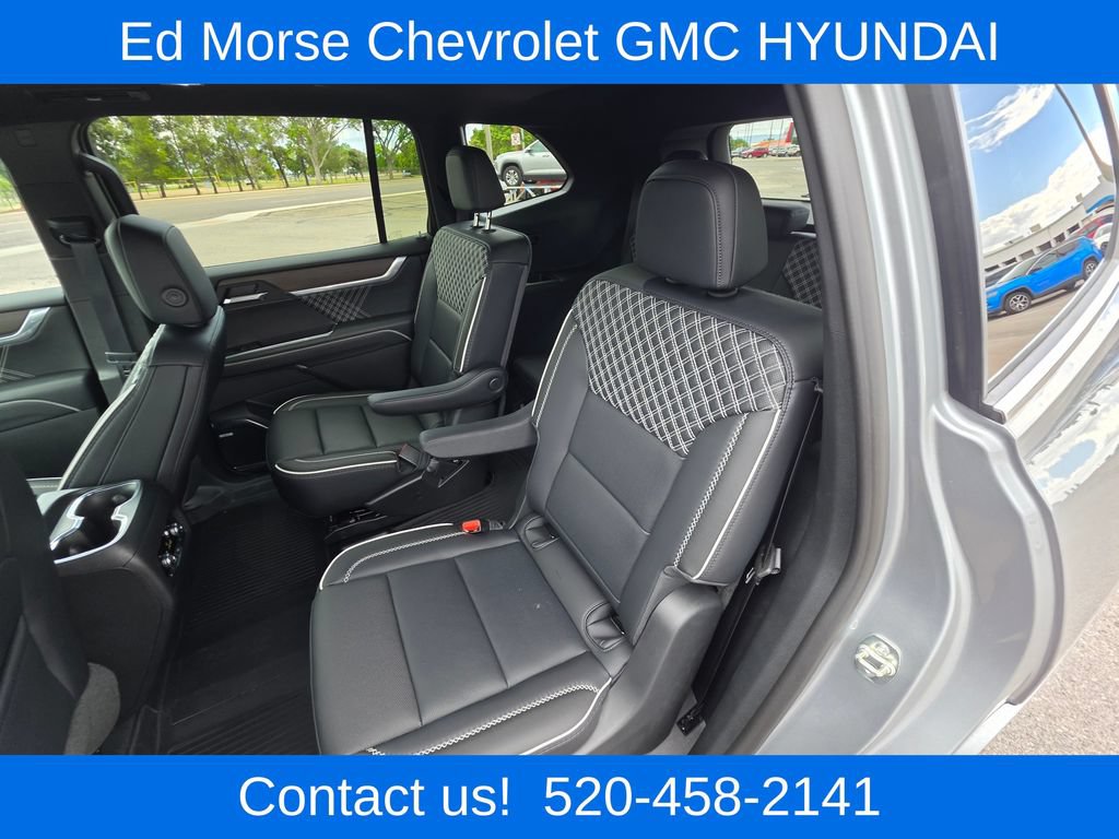 Used 2026 GMC Acadia Denali w/ Super Cruise Package FWD image 13