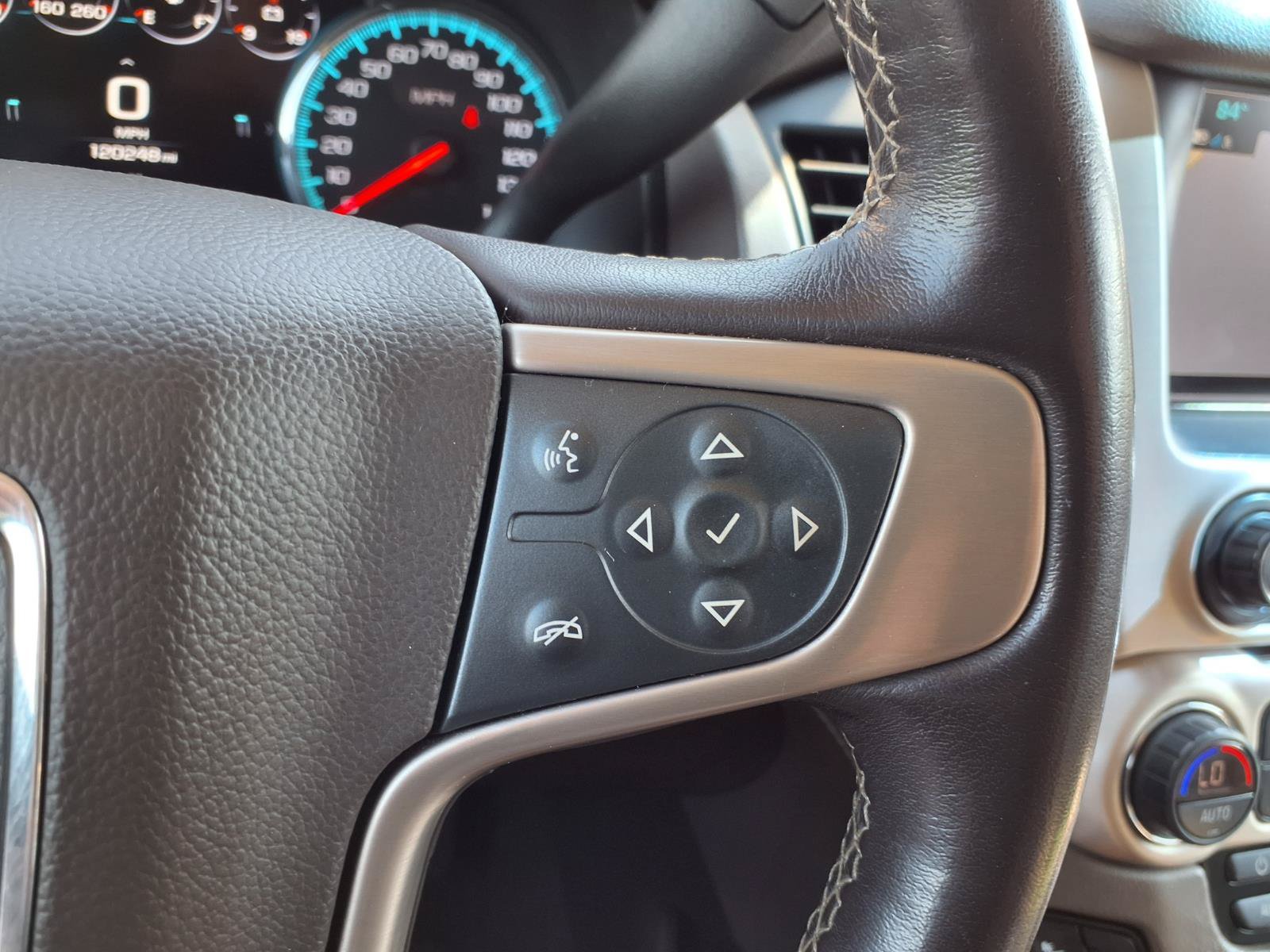 Used 2019 GMC Yukon XL Denali AWD/4WD image 17