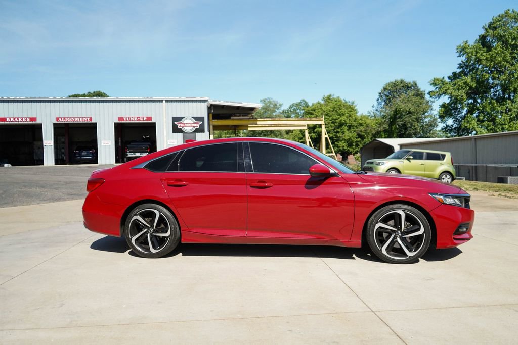 Used 2020 Honda Accord Sport image 3