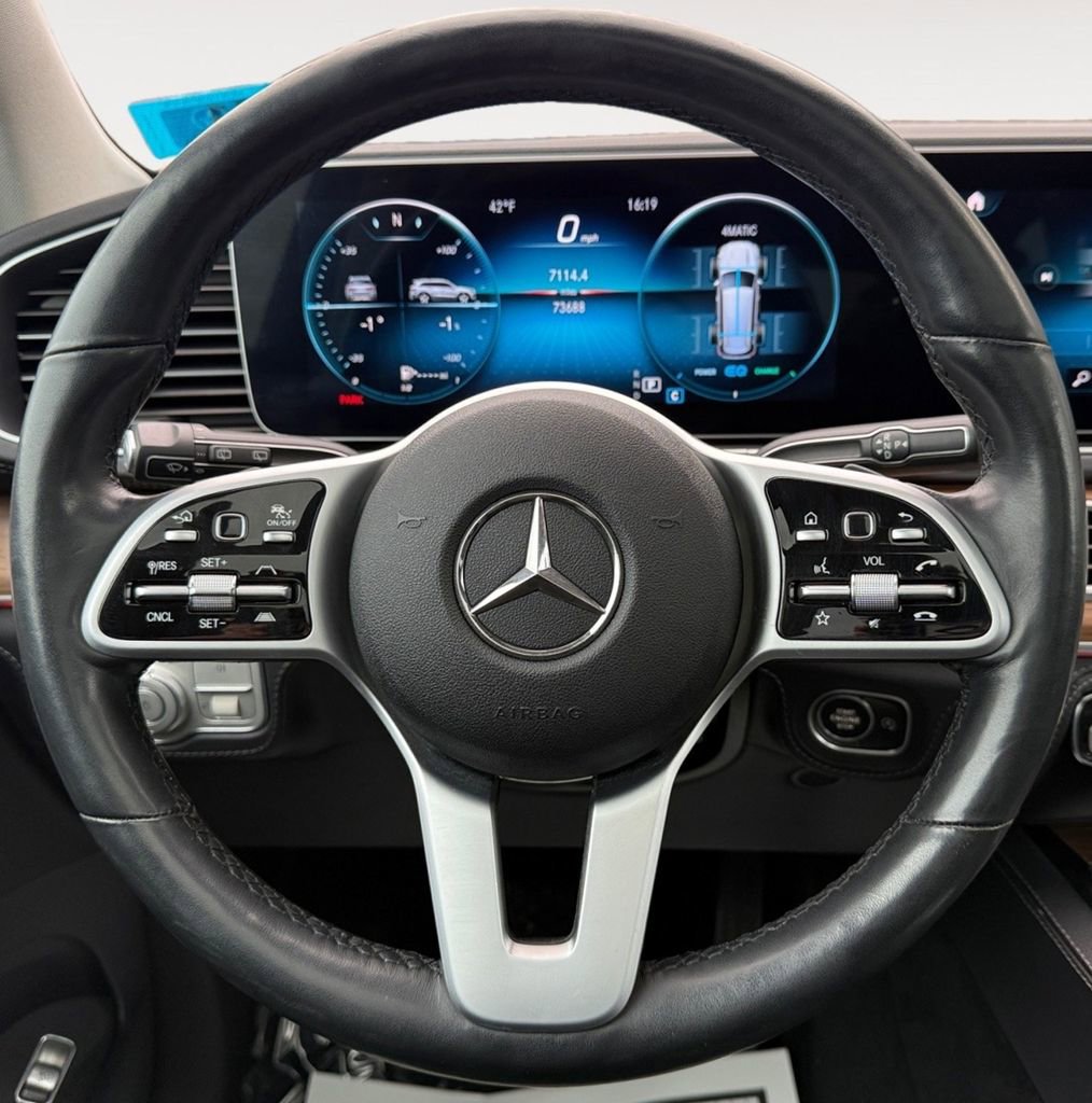 Used 2020 Mercedes-Benz GLS 450 4MATIC image 19