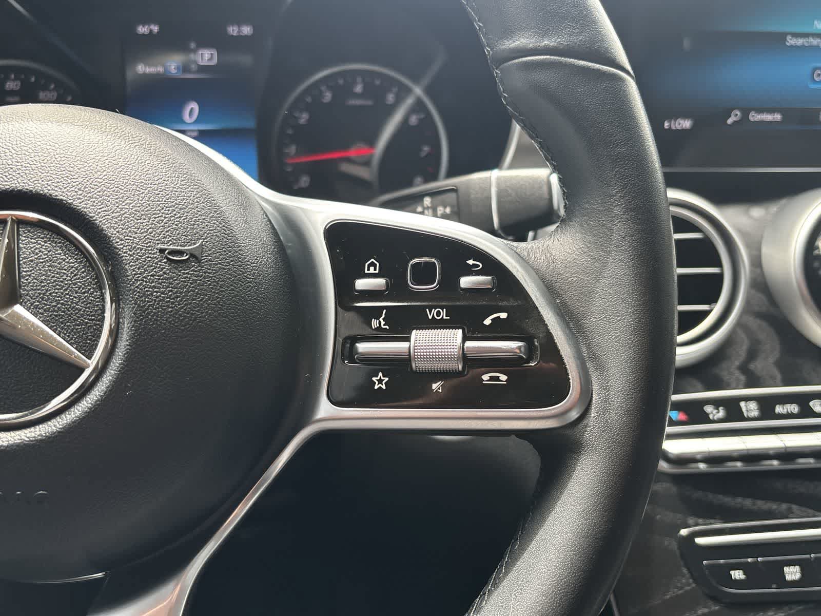 Used 2021 Mercedes-Benz GLC 300 4MATIC image 15