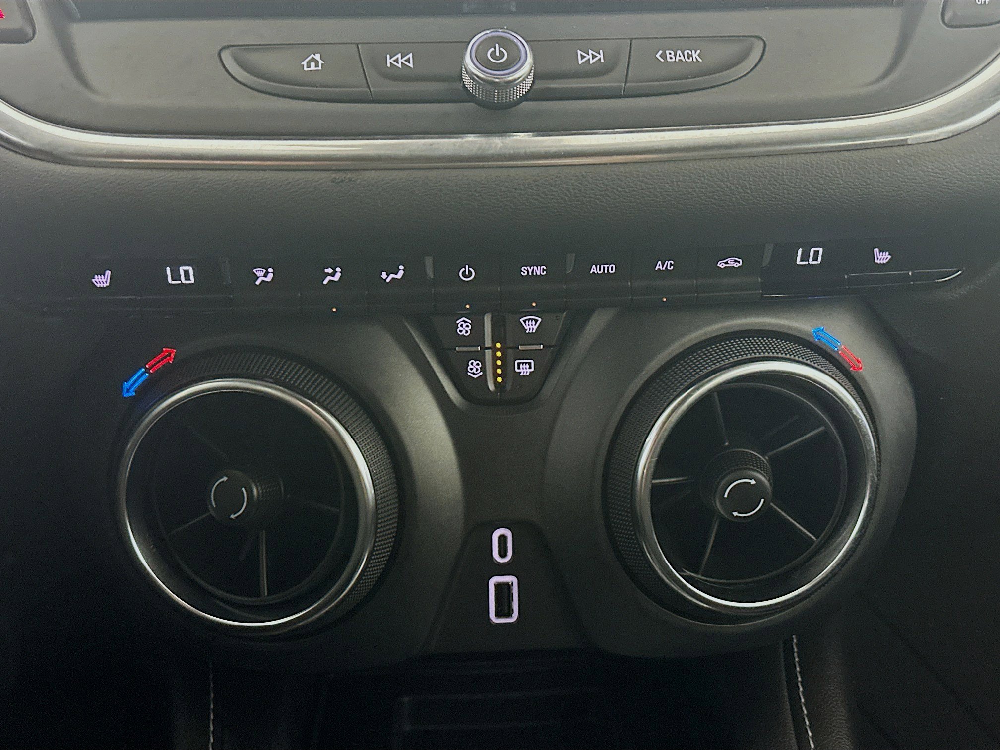 Used 2023 Chevrolet Blazer LT w/ Convenience Package image 24