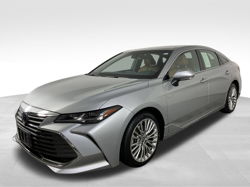 Used 2021 Toyota Avalon Limited w/ Advanced Safety Package FWD image 4
