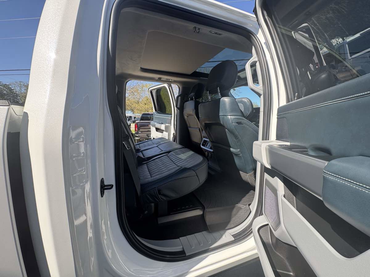 Used 2023 Ford F250 Limited w/ FX4 Off-Road Package image 48