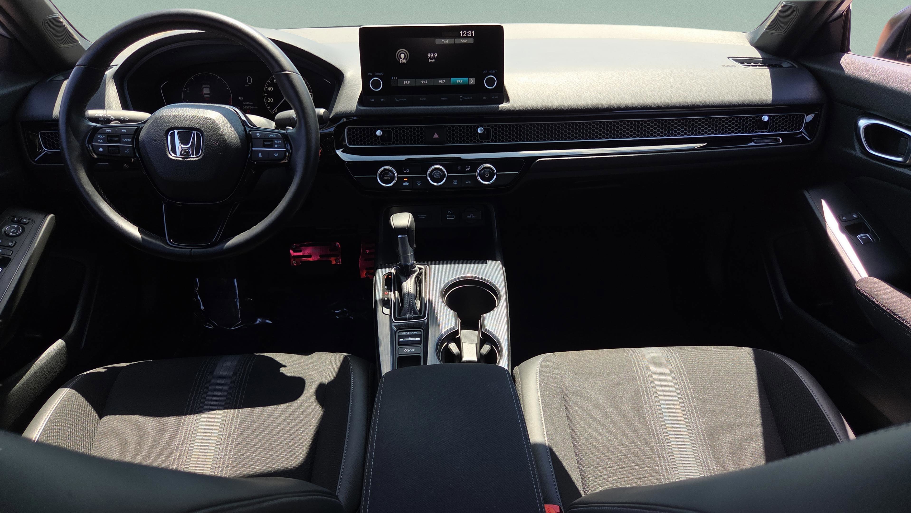 Used 2024 Honda Civic Sport image 11