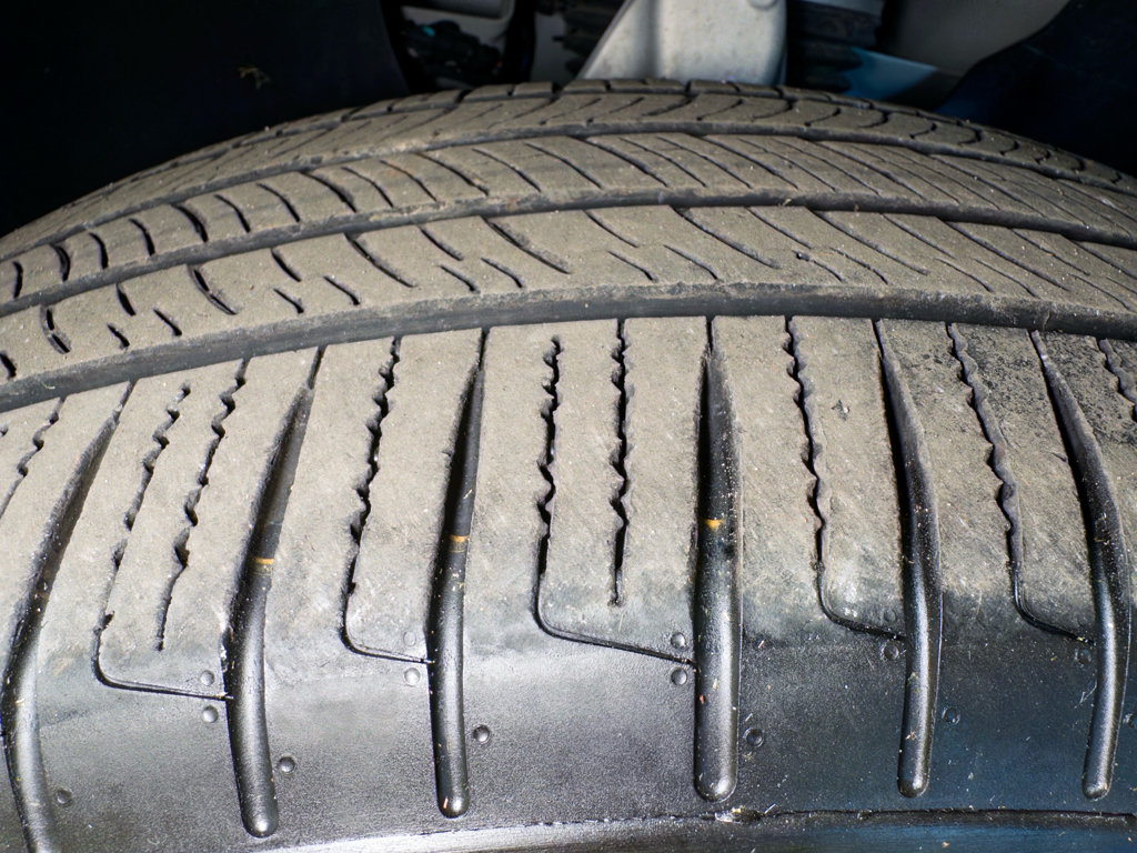 Used 2025 Rivian R1T Adventure AWD/4WD image 38