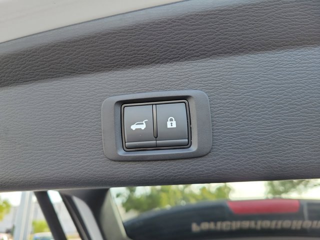 Used 2024 Mitsubishi Outlander SE image 14