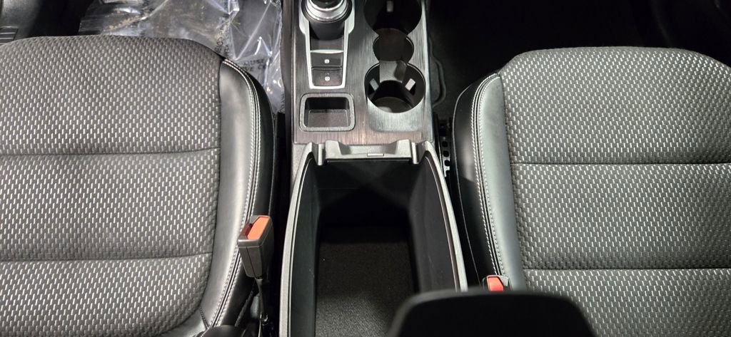 Used 2024 Ford Escape Base image 64