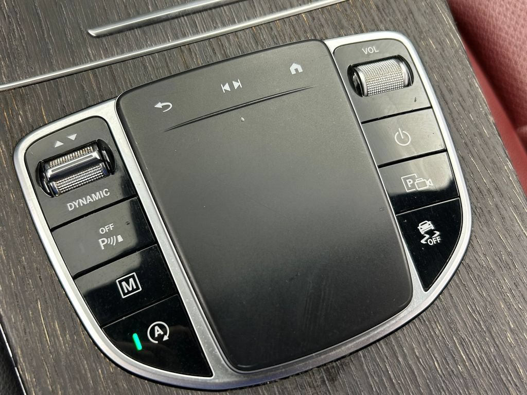 Used 2022 Mercedes-Benz GLC 300 4MATIC Coupe image 32