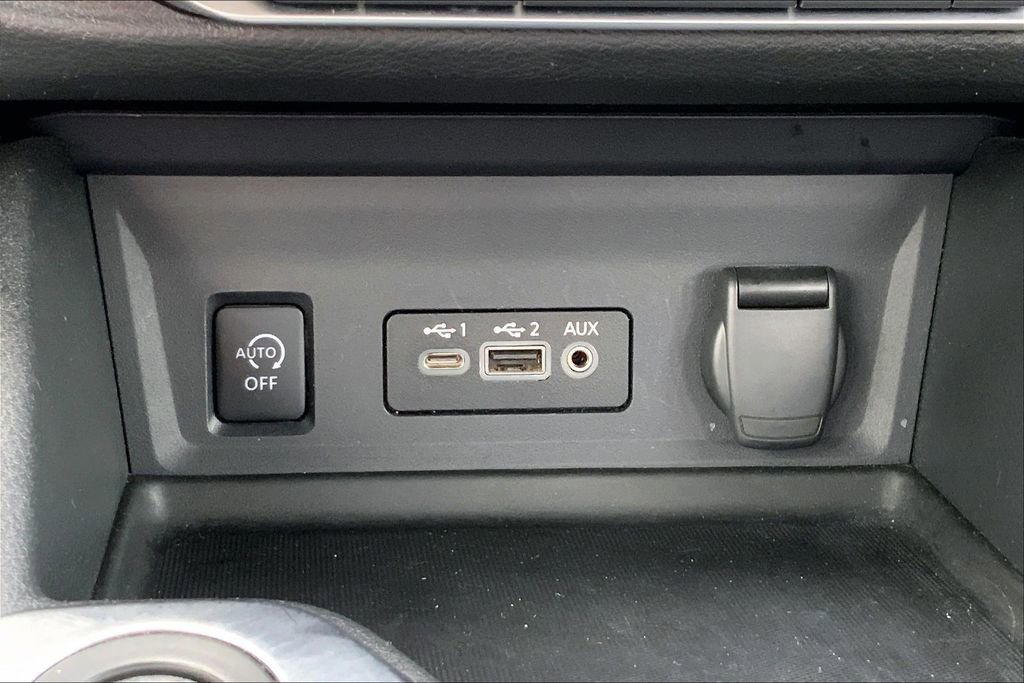 Used 2025 Nissan Sentra SR image 31