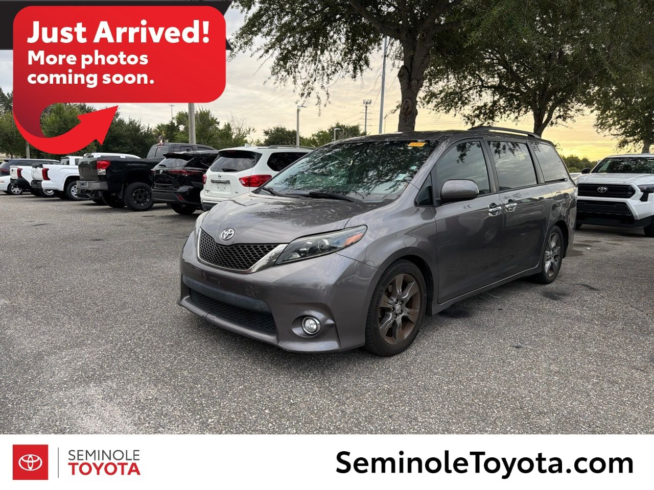 Used 2015 Toyota Sienna SE
