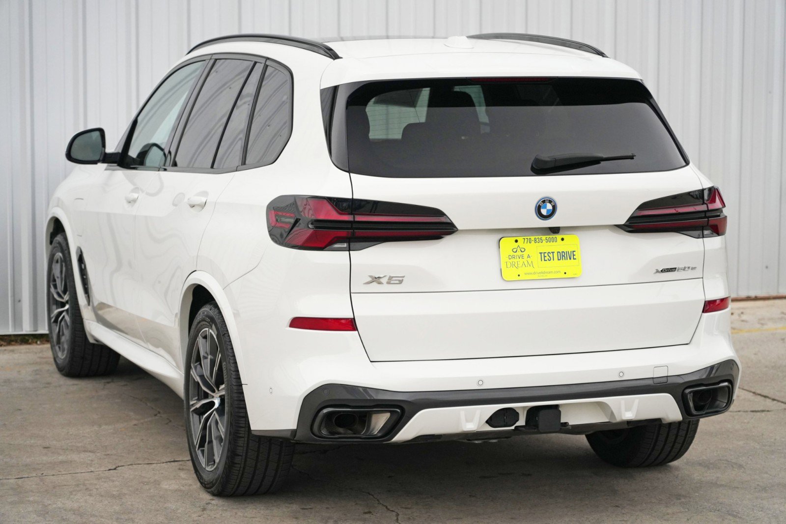 Used 2024 BMW X5 xDrive50e w/ M Sport Package image 56