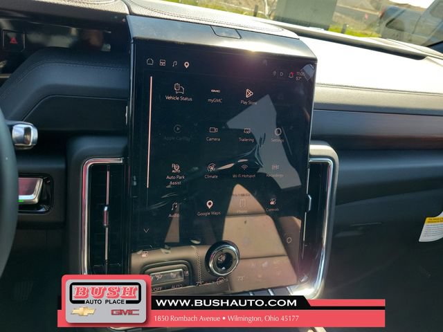 New 2026 GMC Yukon Denali w/ LPO, Floor Liner Package AWD/4WD image 30