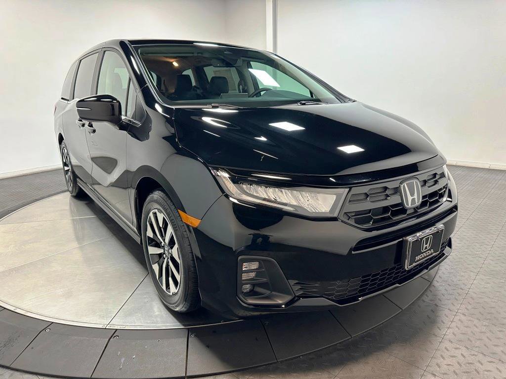 New 2026 Honda Odyssey EX-L image 2