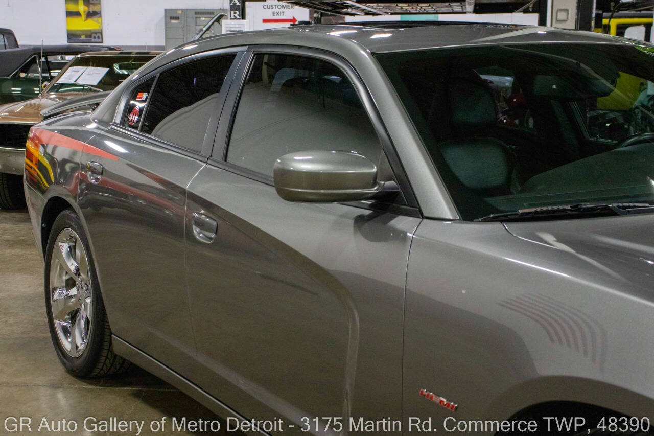 Used 2011 Dodge Charger R/T RWD image 24
