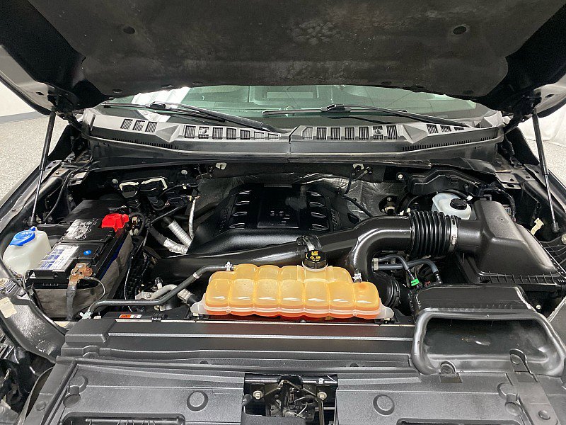 Used 2016 Ford F150 XLT w/ Equipment Group 302A Luxury AWD/4WD image 17