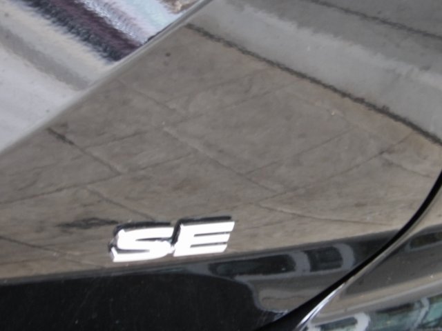 New 2025 Mitsubishi Outlander SE image 9