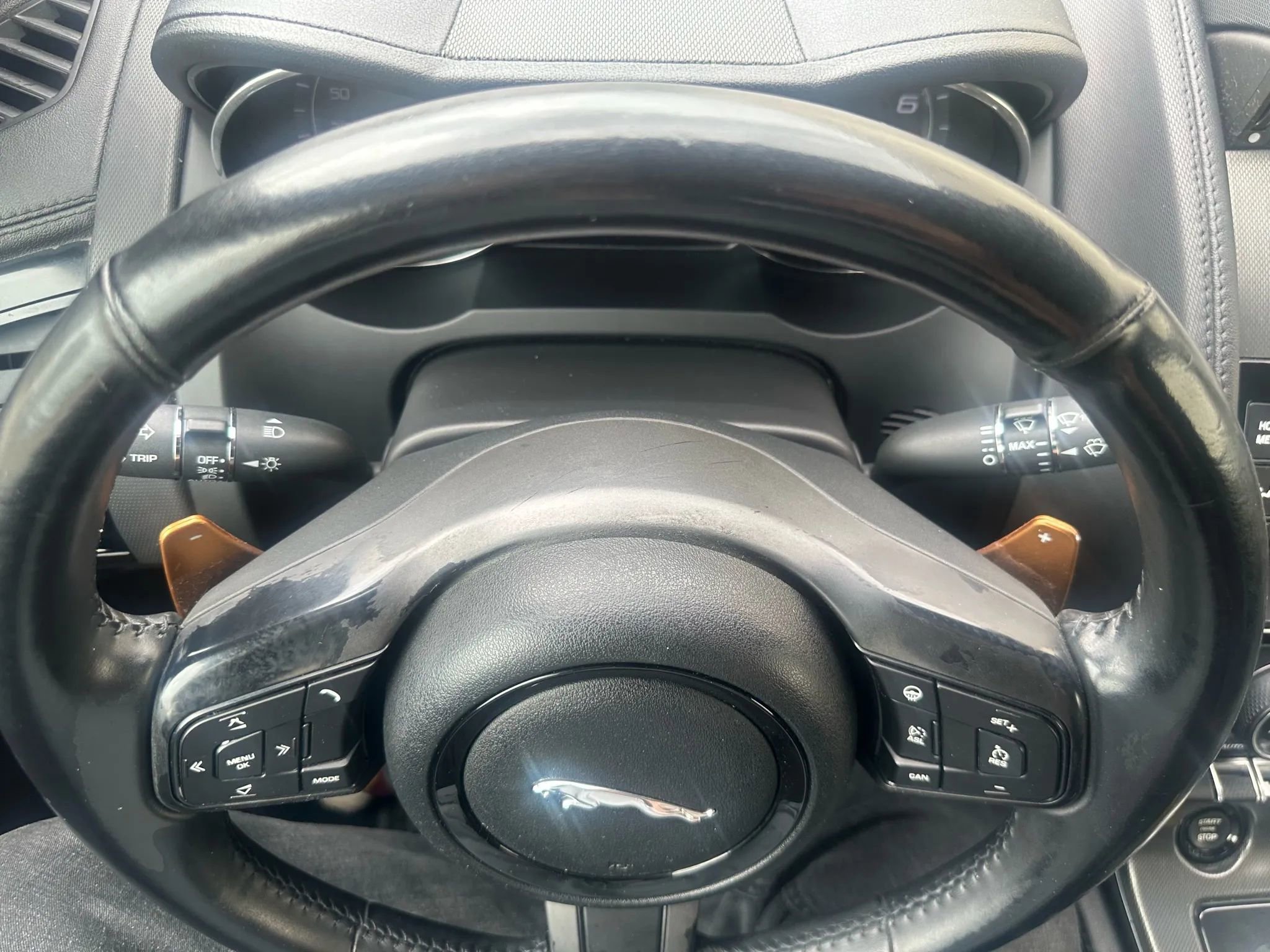 Used 2014 Jaguar F-TYPE S image 30