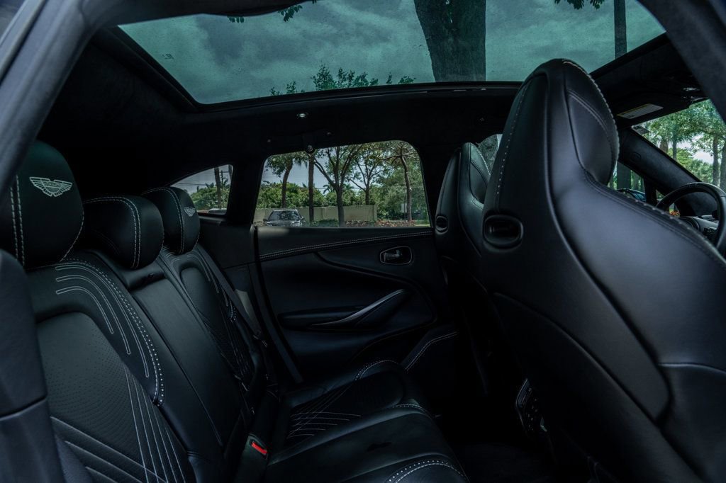 Used 2021 Aston Martin DBX AWD/4WD image 23