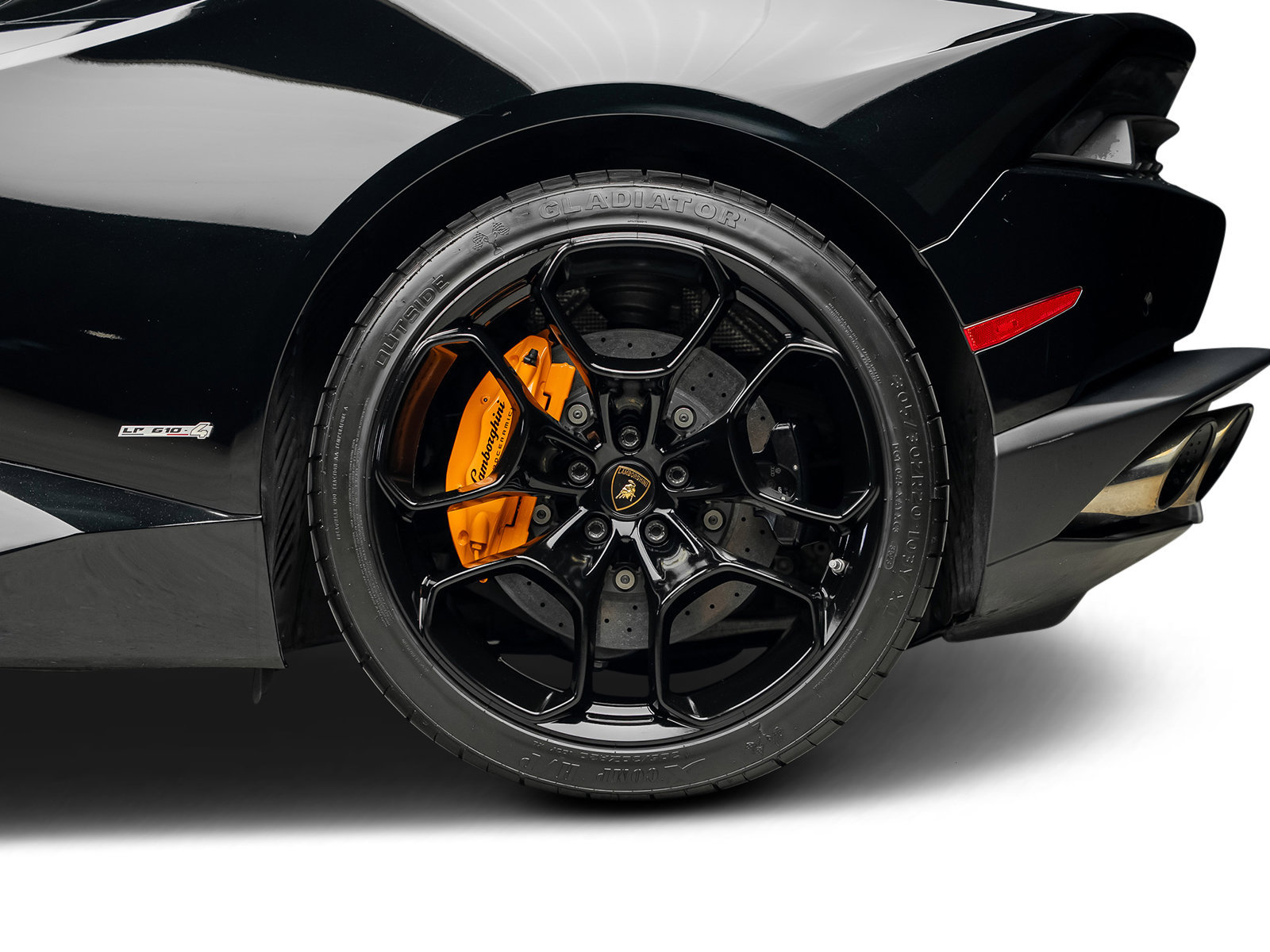 Used 2015 Lamborghini Huracan LP 610-4 AWD/4WD image 21