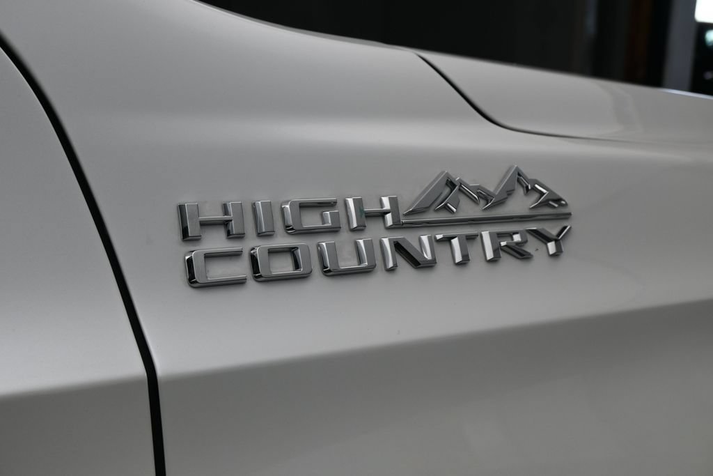 Used 2025 Chevrolet Tahoe High Country w/ Sun And Tow Package AWD/4WD image 54