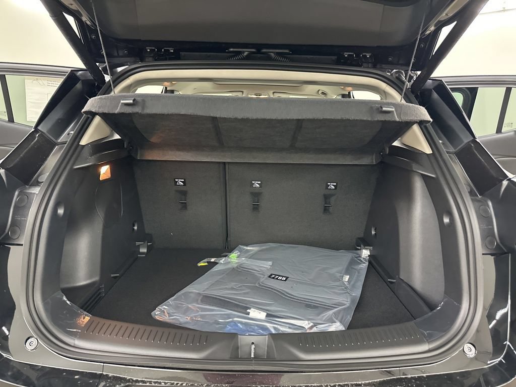 New 2026 Buick Encore GX Avenir w/ Avenir Technology Package AWD/4WD image 26