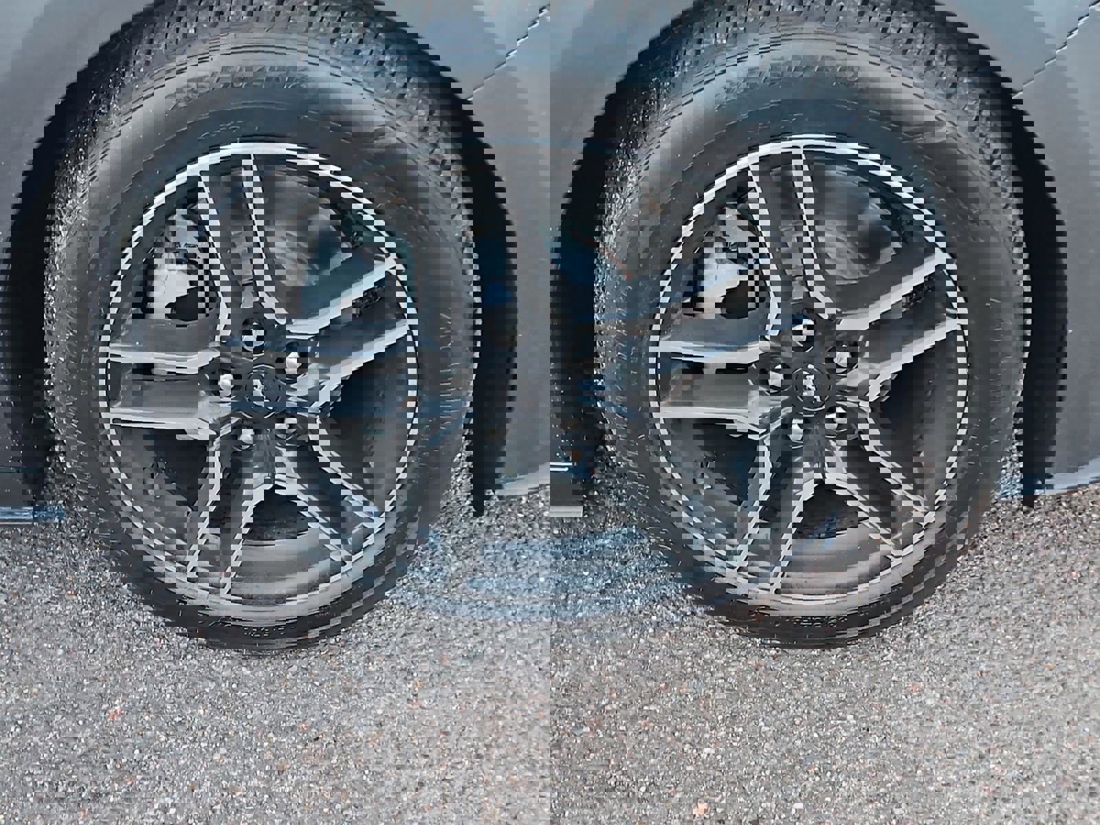 Used 2020 Ford Mustang Premium image 10