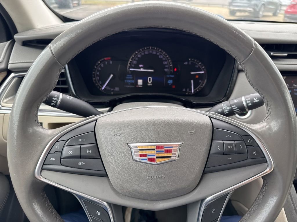 Used 2019 Cadillac XT5 Premium Luxury FWD image 17