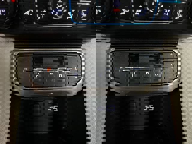 Certified 2021 GMC Acadia Denali w/ Denali Ultimate Package image 16