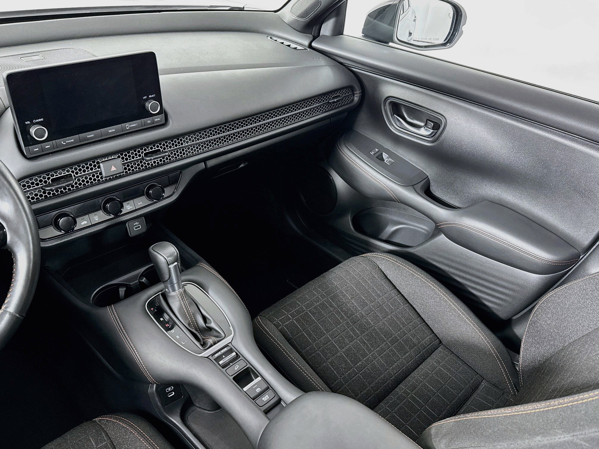 Certified 2024 Honda HR-V Sport image 22