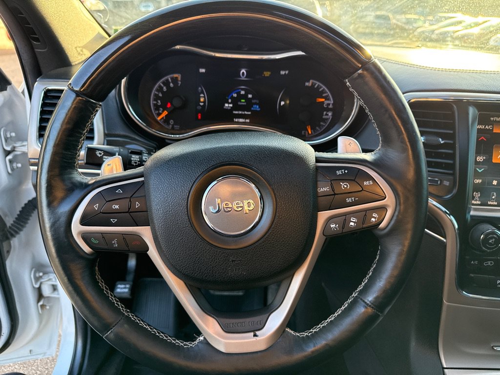 Used 2015 Chrysler 200 Limited w/ Convenience Group FWD image 30