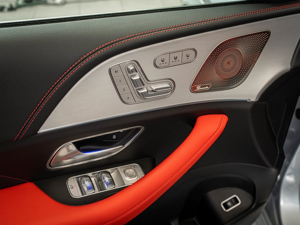 Certified 2025 Mercedes-Benz GLE 53 AMG 4MATIC image 26