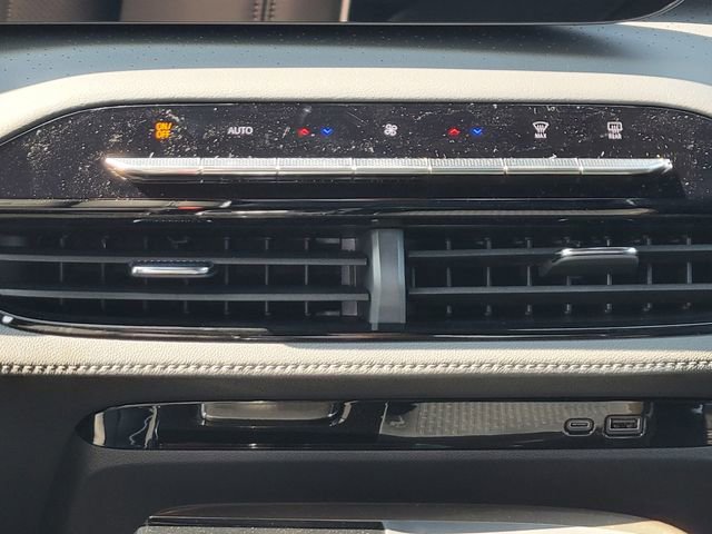 New 2026 Buick Enclave Avenir w/ Super Cruise Package image 25