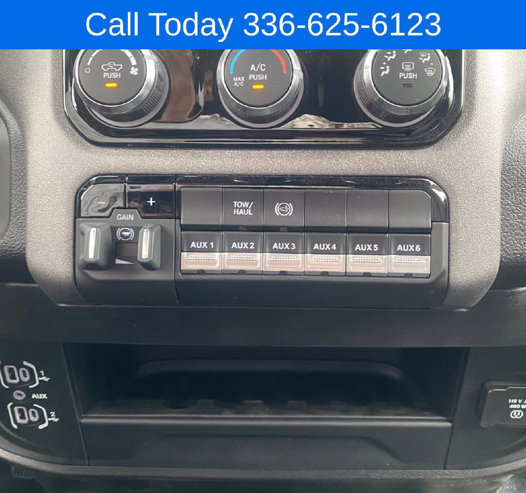 New 2026 RAM 2500 Tradesman w/ Chrome Appearance Group AWD/4WD image 23