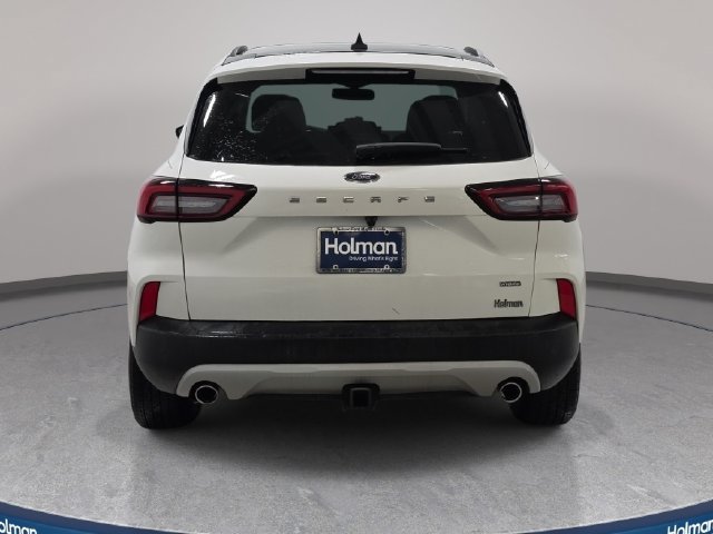 Certified 2023 Ford Escape SE w/ PHEV Premium Package FWD image 6