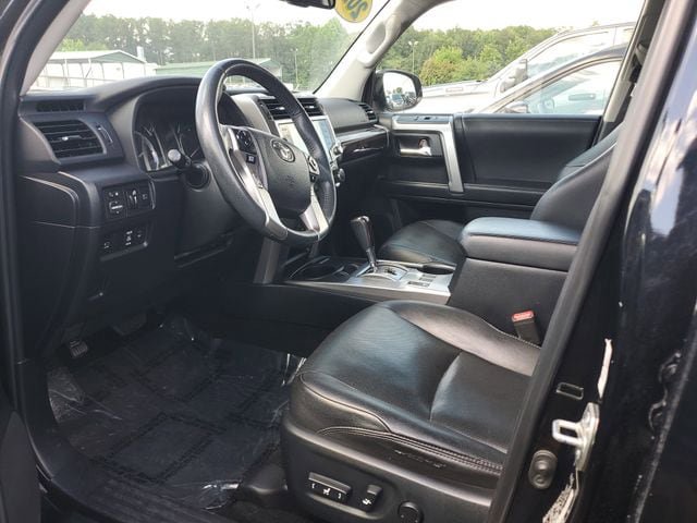 Used 2022 Toyota 4Runner Limited RWD image 7