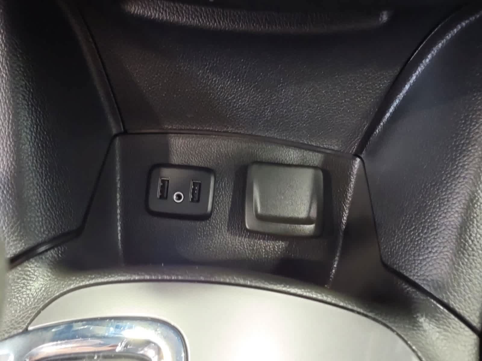 Used 2019 Chevrolet Cruze LS w/ LS Convenience Package FWD image 28