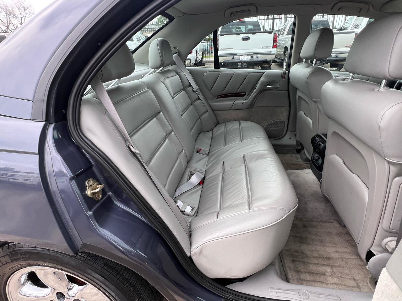 Used 1997 Cadillac Catera RWD image 43