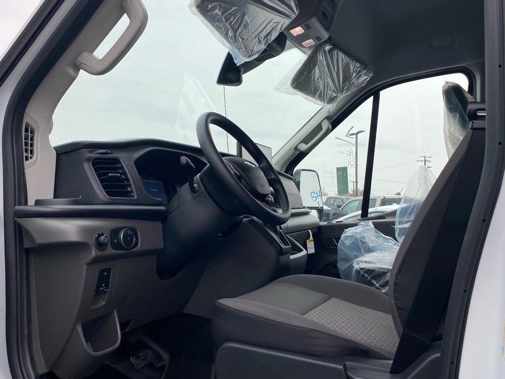 New 2026 Ford Transit 250 148 Medium Roof image 9