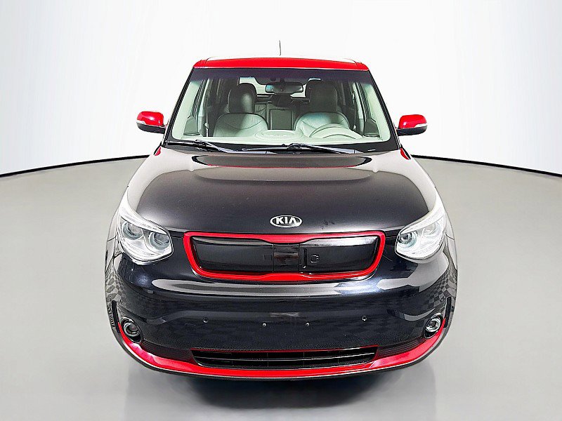 Used 2017 Kia Soul EV + FWD image 2