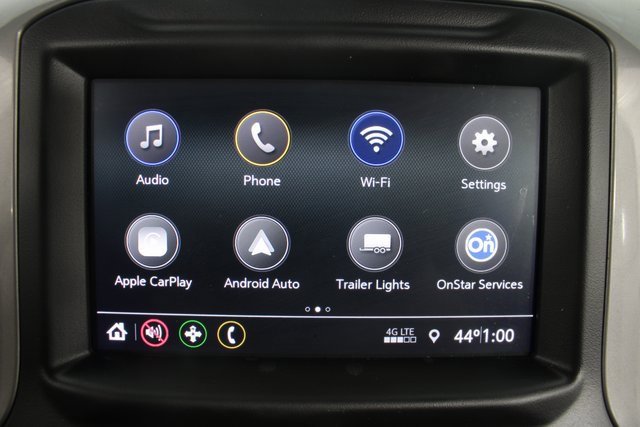 Used 2022 Chevrolet Silverado 2500 Custom w/ Custom Value Package image 4