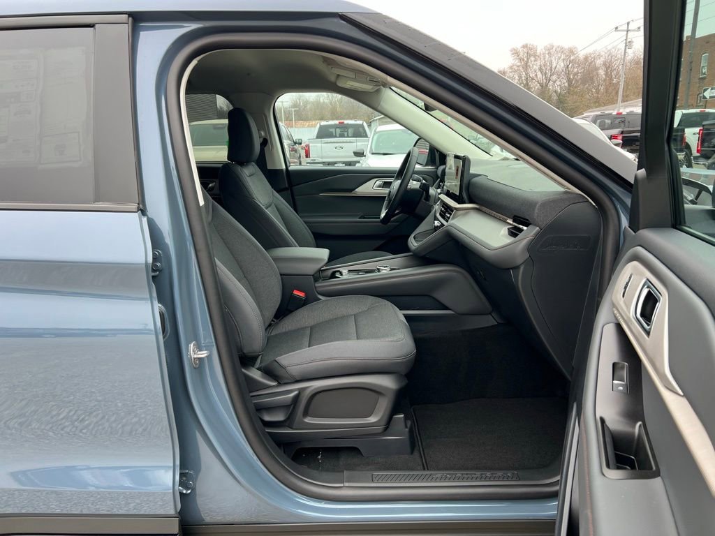 New 2026 Ford Explorer Active image 22