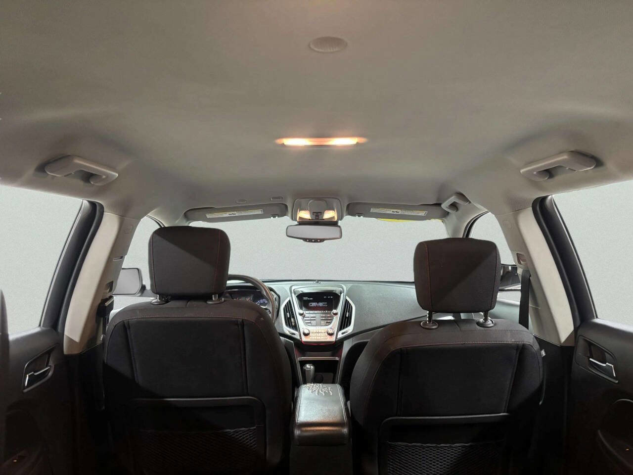 Used 2017 GMC Terrain SLE FWD image 16