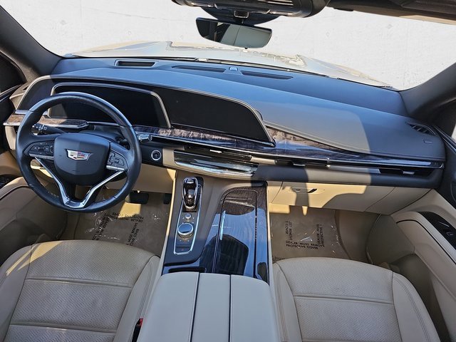 Used 2021 Cadillac Escalade Premium Luxury w/ Driver Assist Tech Package image 9