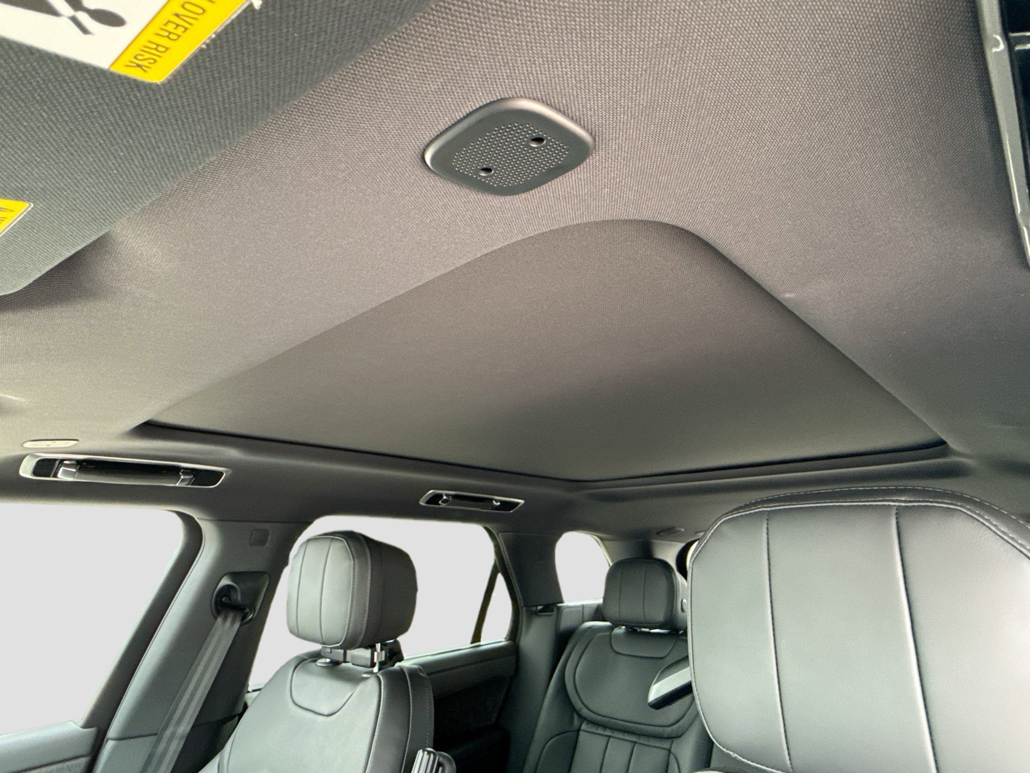 New 2026 Land Rover Range Rover Sport Dynamic SE image 27