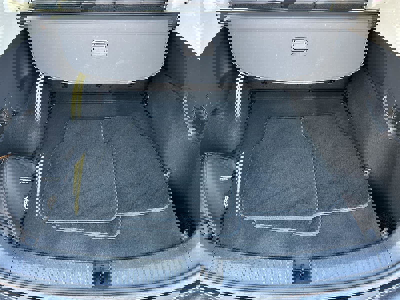 Used 2019 Volkswagen Tiguan SEL image 20