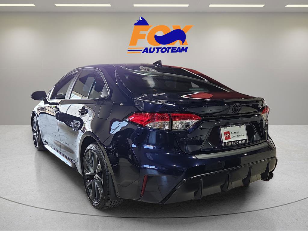 Certified 2025 Toyota Corolla SE image 3